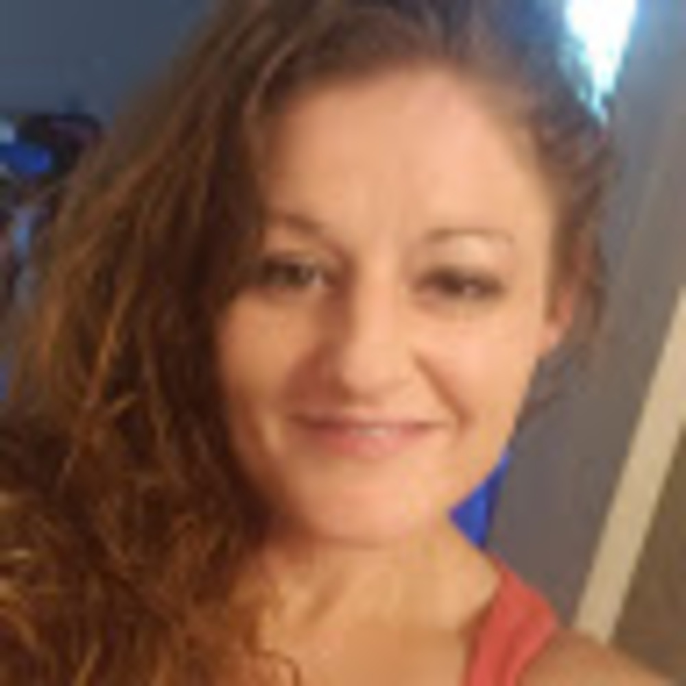 Meet your Posher, Cynthia